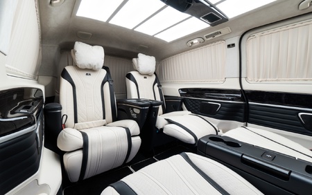 Klassen Mercedes-Benz V300 AMG LUXURY VIP BUSINESS VAN MVV_6_1634_EN