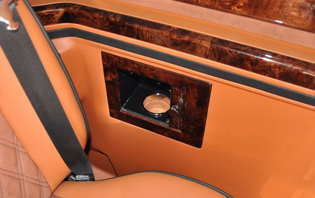 KLASSEN VIP VAN MSE 9004