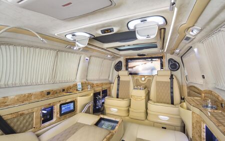 KLASSEN LUXURY VAN MVD_1296