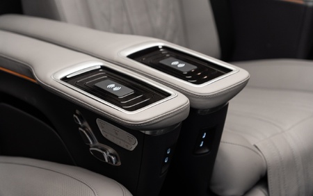 KLASSEN Mercedes Benz V-Class V300 AMG Luxury VIP Business Van MVV_6_1717_EN