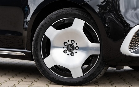 Klassen Mercedes-Benz V-Class V300 Luxury VIP Business Van -2024 MVV_1682