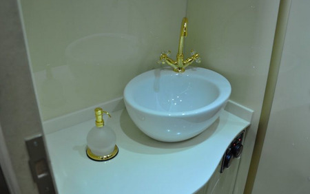 KLASSEN VIP VAN MSE 9002