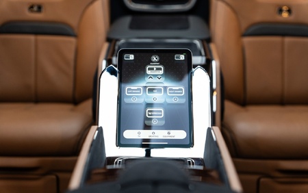 KLASSEN Mercedes-Benz V-Class V300 Luxury VIP First Class Van MVE_1641