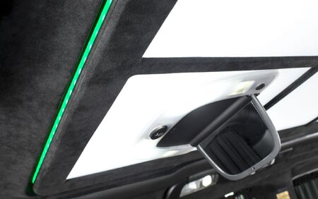 KLASSEN VIP VAN MVD 9011