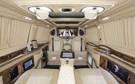 KLASSEN LUXURY VAN MVD_1284