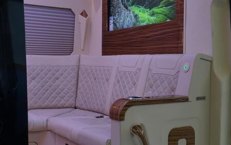 KLASSEN VIP VAN MSE 9018