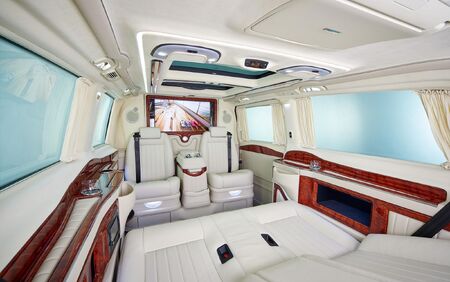 KLASSEN VIP VAN MVD_1303