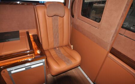 KLASSEN VIP VAN MSE 9012