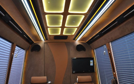 KLASSEN VIP VAN MSE 9004