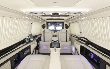 KLASSEN VIP VAN MVD 9008