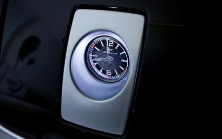 KLASSEN Luxury Van MVA1 9005