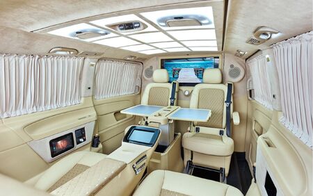 KLASSEN VIP VAN MVD_1311