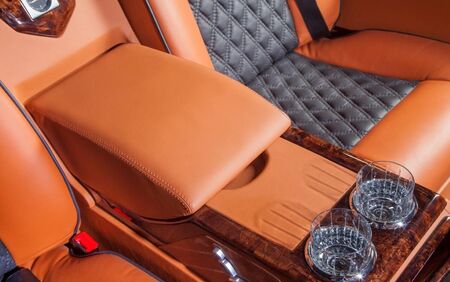 KLASSEN VIP VAN MSE 7012