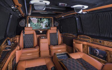 KLASSEN LUXURY VAN MVD_1272