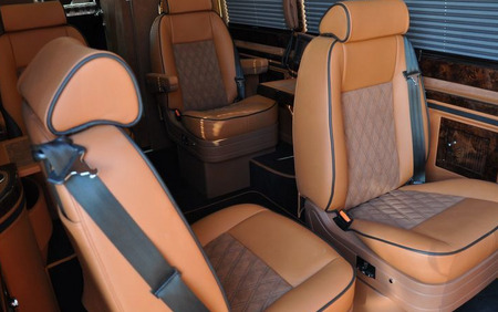 KLASSEN VIP VAN MSE 9004