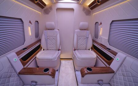 KLASSEN VIP VAN MSE 9018