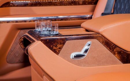 KLASSEN VIP VAN MSE 7012