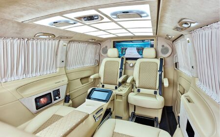 KLASSEN VIP VAN MVD_1311