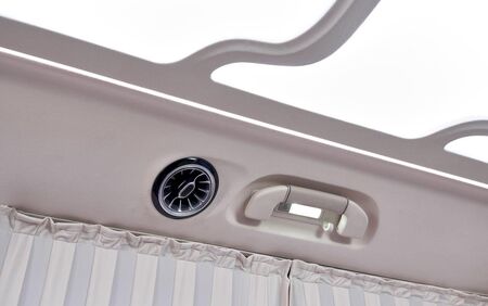 KLASSEN VIP VAN MVD 9057