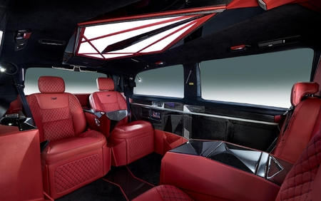 KLASSEN VIP VAN MVD 9037