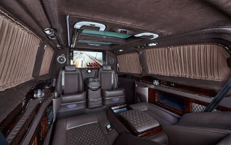 KLASSEN VIP VAN MVD_1307