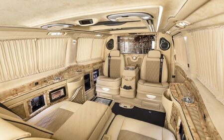 KLASSEN LUXURY VAN MVD_1297