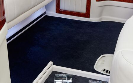 KLASSEN VIP VAN MVD_1303