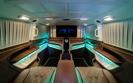 KLASSEN Luxury Van MVA_1412