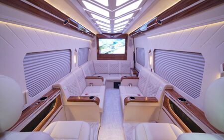 KLASSEN VIP VAN MSE 9018