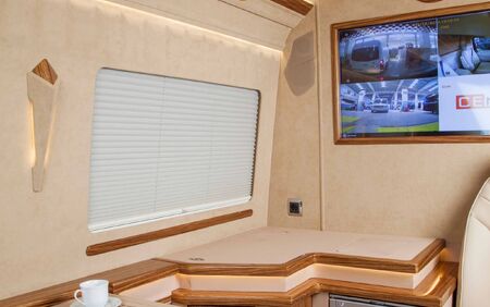 KLASSEN VIP VAN MSE 9010