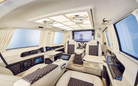 KLASSEN VIP VAN MVD 9028