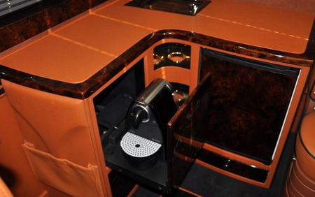 KLASSEN VIP VAN MSE 9004