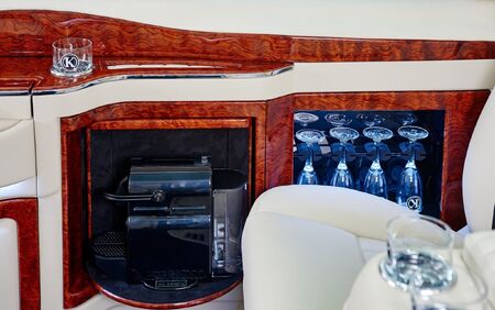 KLASSEN VIP VAN MVD_1303