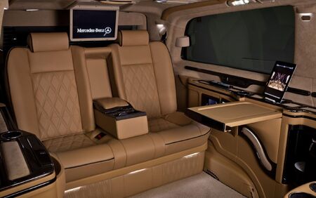 KLASSEN VIP VAN MVD 9006