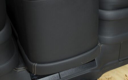 KLASSEN VIP VAN MVD 9011