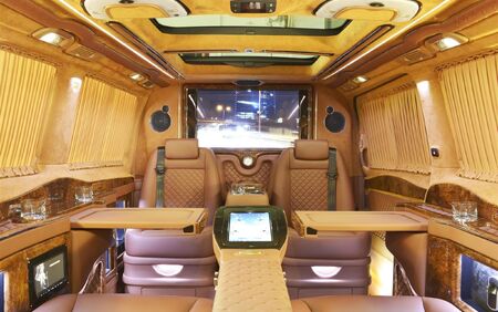 KLASSEN VIP VAN MVD_1304