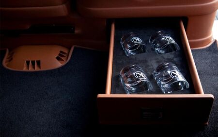 KLASSEN LUXURY VAN MVD_1298