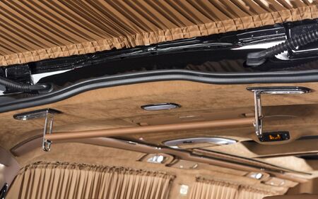 KLASSEN VIP VAN MVD 9017