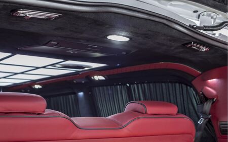 KLASSEN VIP VAN MVD 9014