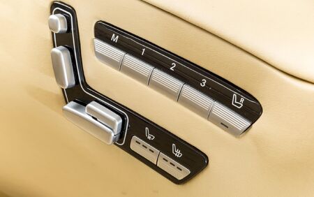 KLASSEN VIP VAN MVD 9013