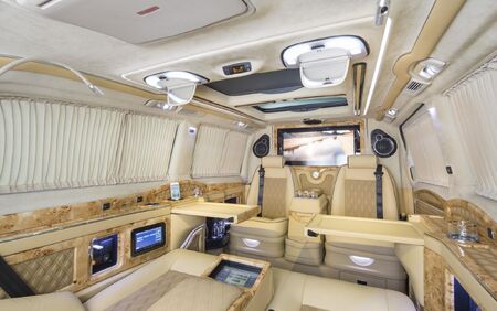 KLASSEN LUXURY VAN MVD_1296