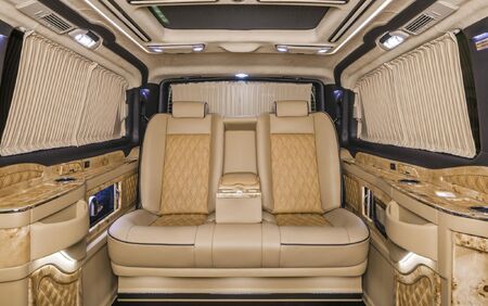 KLASSEN LUXURY VAN MVD_1273
