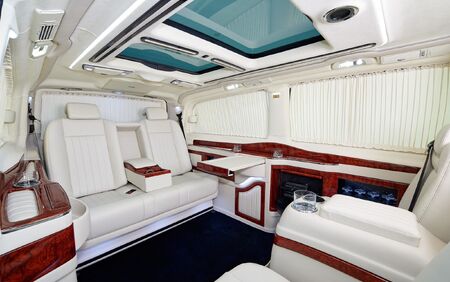 KLASSEN VIP VAN MVD_1303