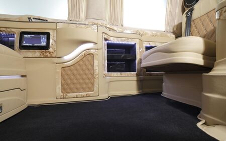 KLASSEN LUXURY VAN MVD_1299