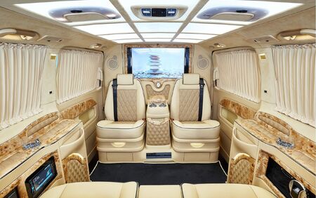 KLASSEN VIP VAN MVD_1310