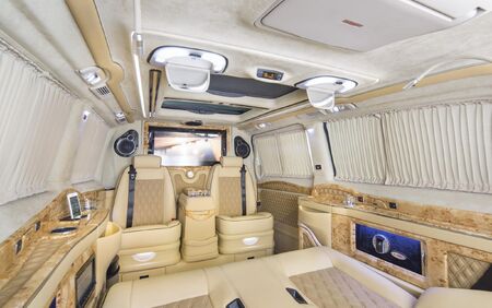 KLASSEN LUXURY VAN MVD_1296