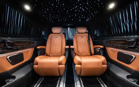 KLASSEN BUSINESS VAN MVMH_1481