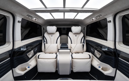 KLASSEN Mercedes-Benz V-CLASS V300 AMG LUXURY VIP BUSINESS VAN - 2025 MVV_2_1693_EN