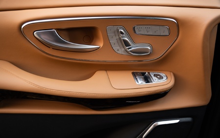 Klassen Mercedes-Benz V-Class VIP Business VAN Luxury Edition MVV_6_1695_EN