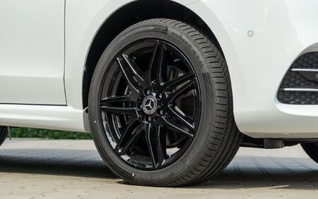 MERCEDES - BENZ V300 MV_1449